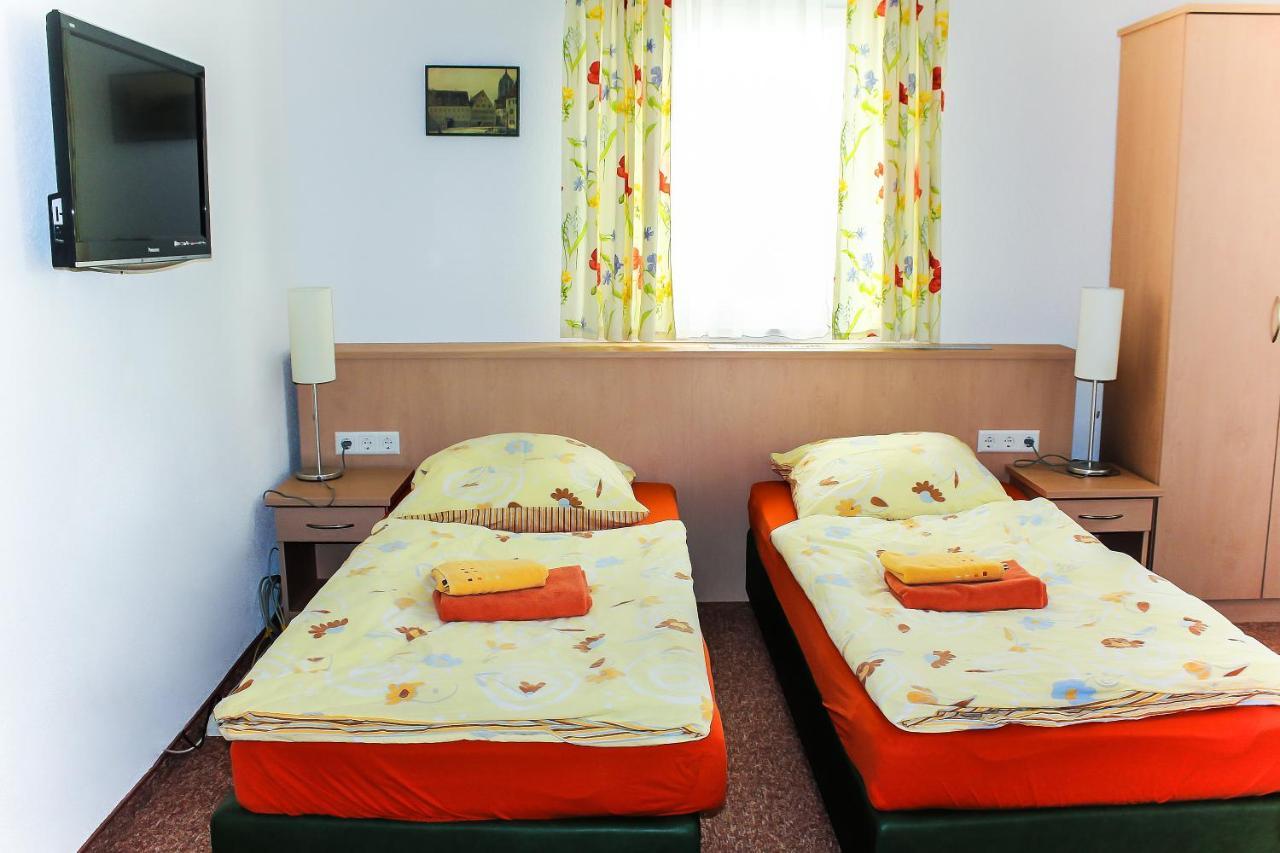 Gastehaus Heigeleshof Couette-café 2*
